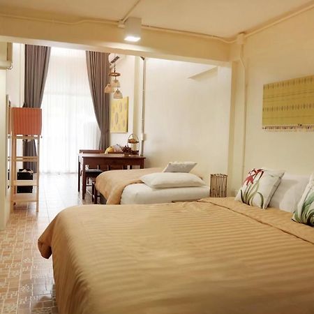 チエンマイEnvieng Houseアパートメント エクステリア 写真