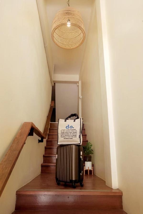 チエンマイEnvieng Houseアパートメント エクステリア 写真