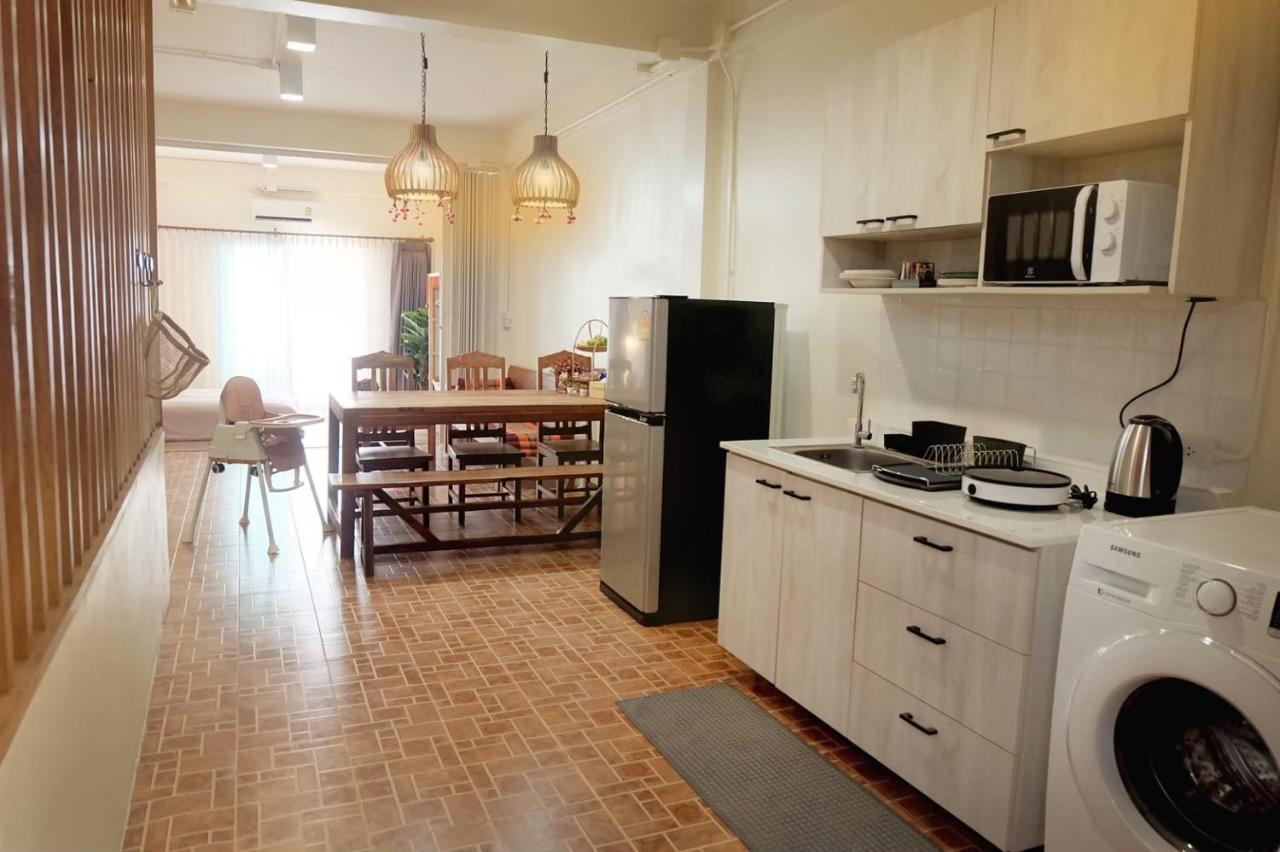 チエンマイEnvieng Houseアパートメント エクステリア 写真